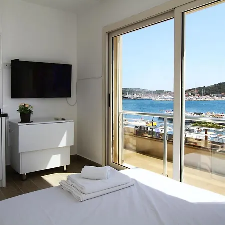尤福克酒店 Çeşme