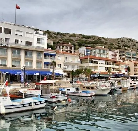 尤福克酒店 Çeşme